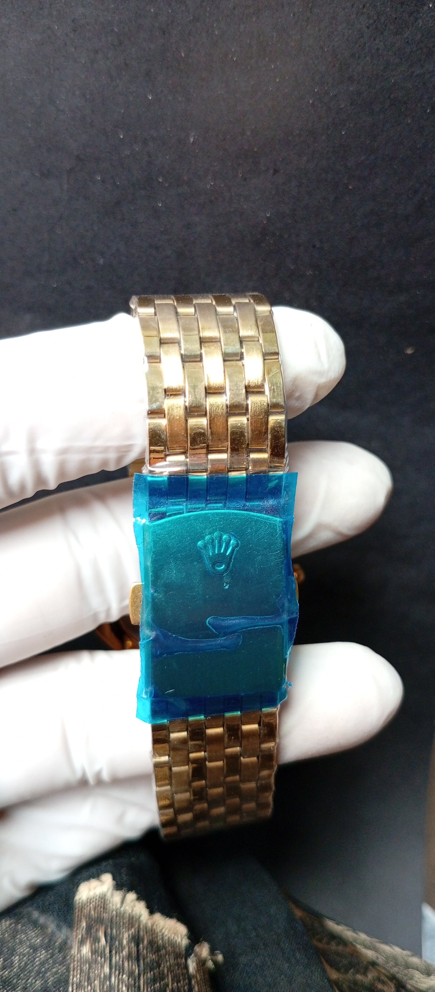 Rolex Inspired Golden Chain Watch – Round Dial with Date Display