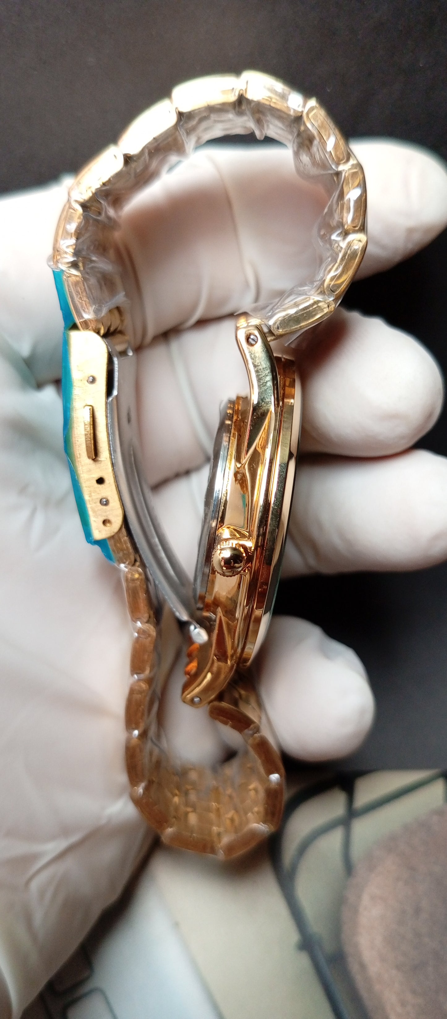 Rolex Inspired Golden Chain Watch – Round Dial with Date Display
